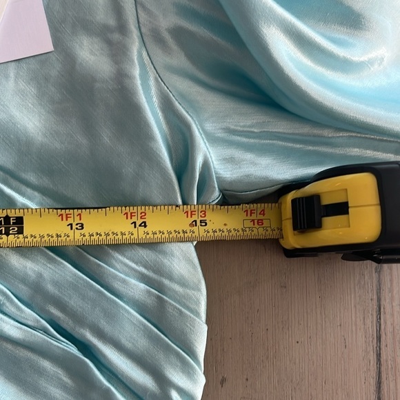 Aje Moonglade Pierced Fit and Flare Ruched Blouse in Spearmint Blue Size 8 - Picture 12 of 16